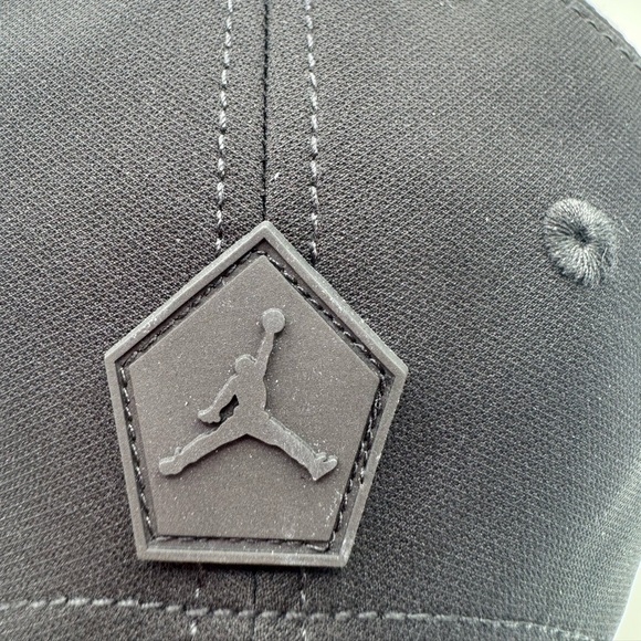 Jordan Cap - Picture 9 of 11